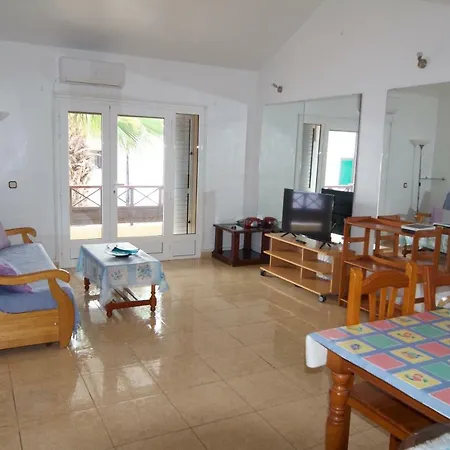 Casa Jameos * Puerto del Carmen