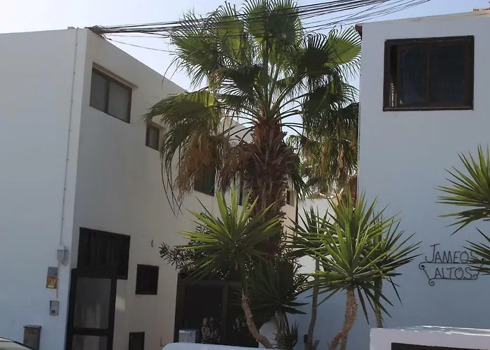 Casa Jameos * بويرتو ذيل كارمين