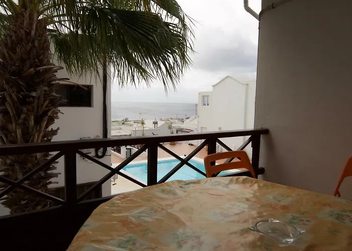 Casa Jameos * بويرتو ذيل كارمين